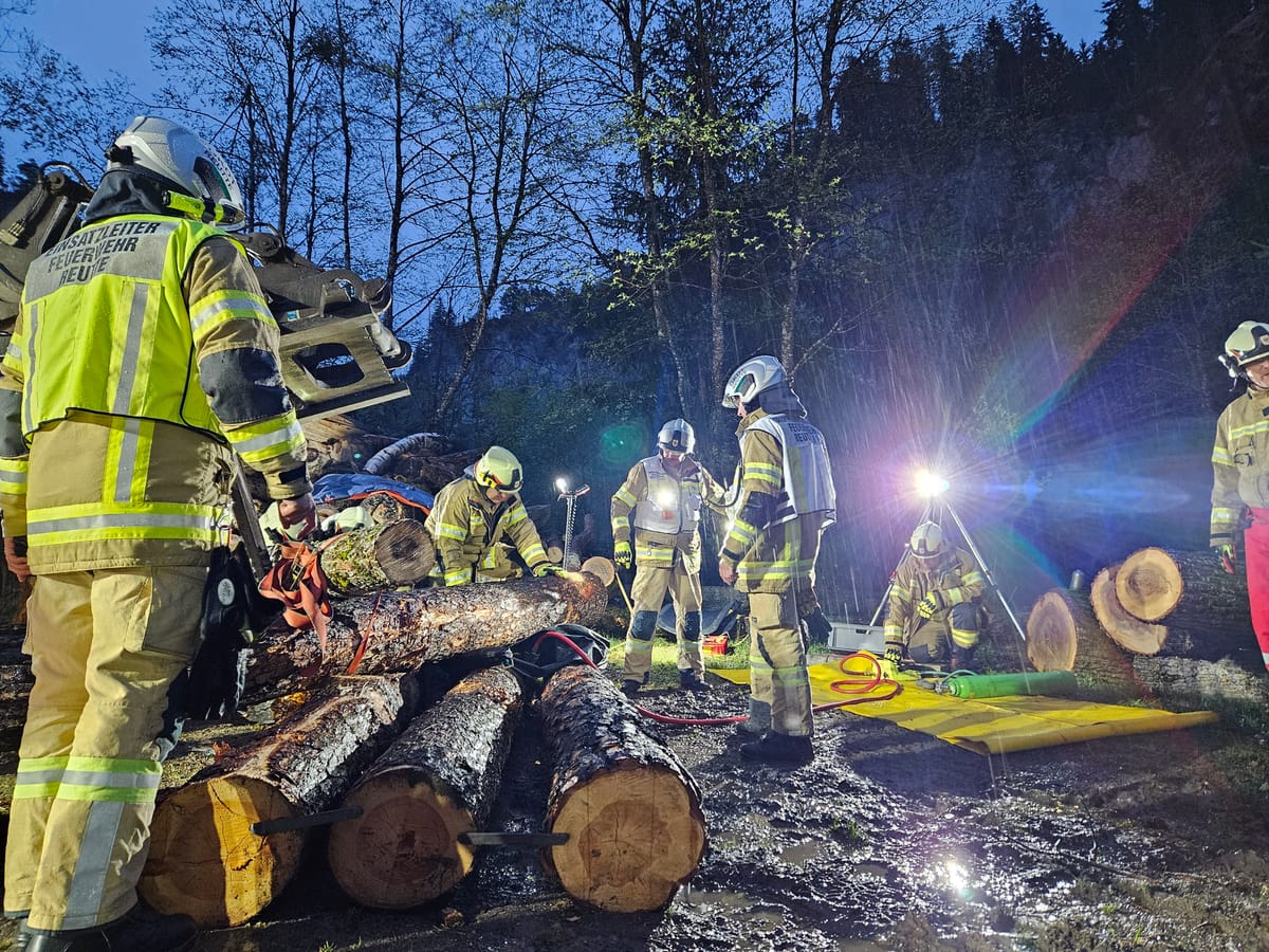 Übung - "Holzer Unfall"